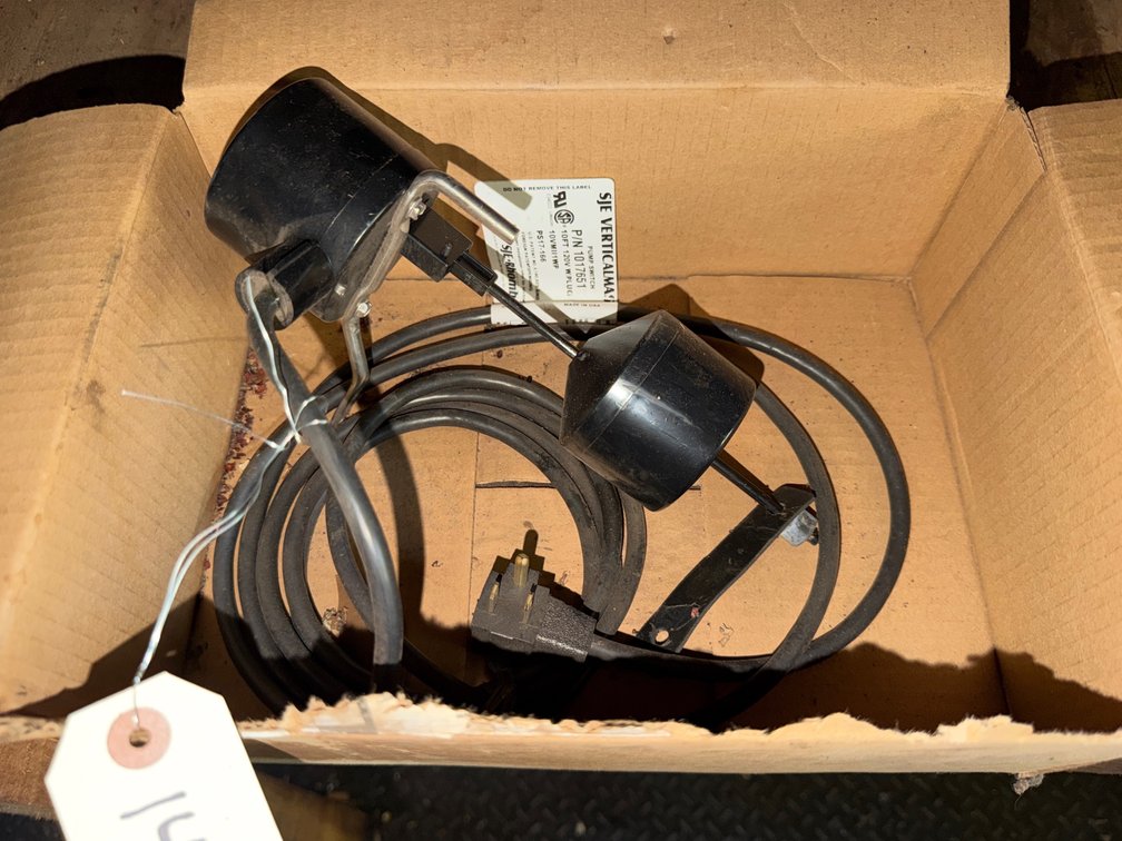 SJE Pump Switch
