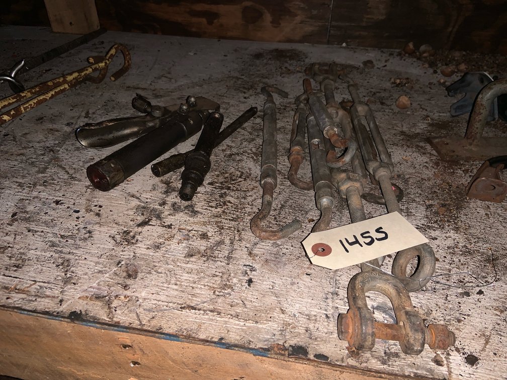 Turnbuckles & Grease Gun