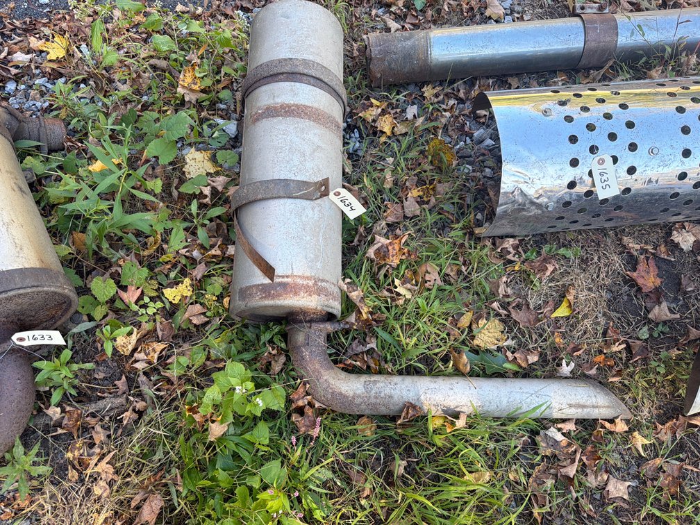 Muffler