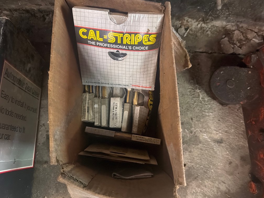 Automotive Pin Striping