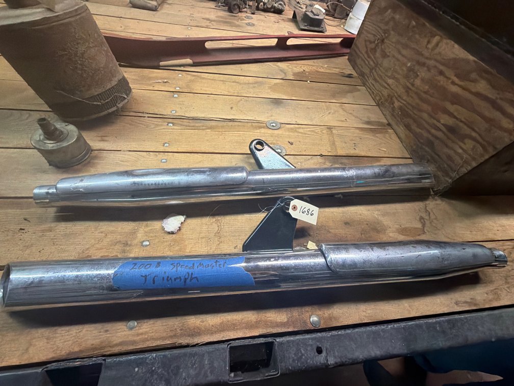 2000 Speed Master Triumph Pipes