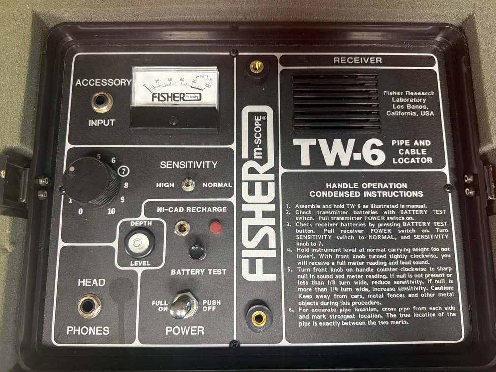 Fisher TW-6 Pipe & Cable Locator