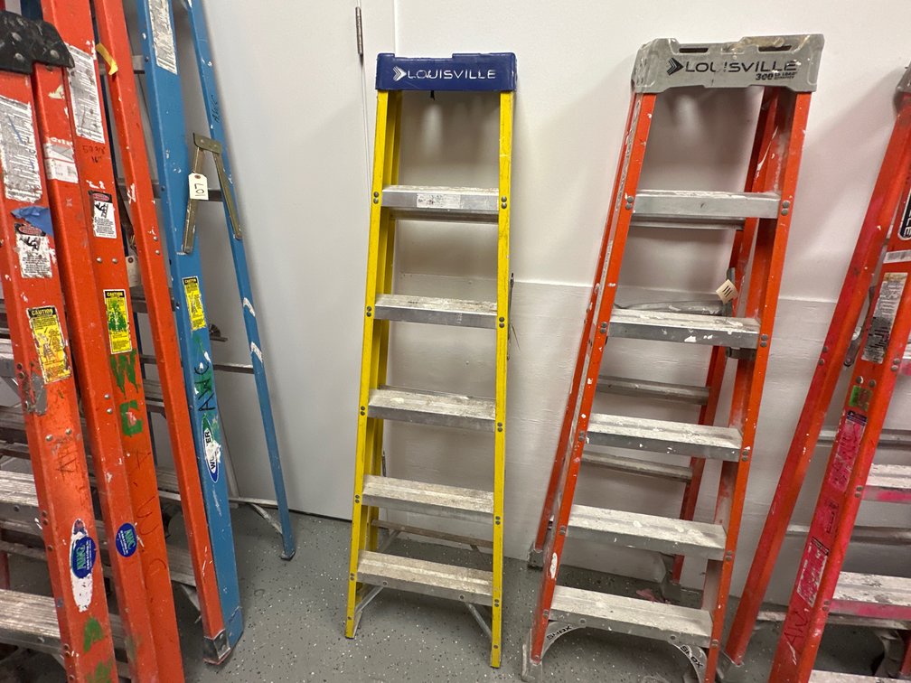 (1) 6’ Louisville Fiberglass A-Frame Ladder