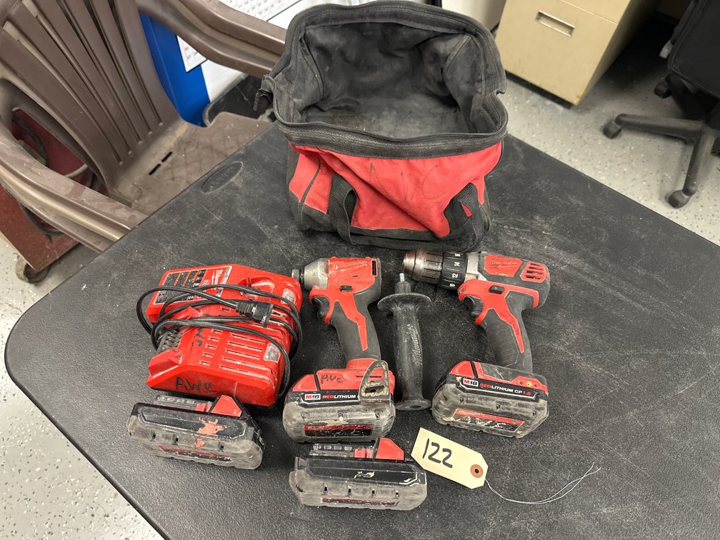 Milwaukee Cordless 1/2” Drill/Driver & Impact Driver Set