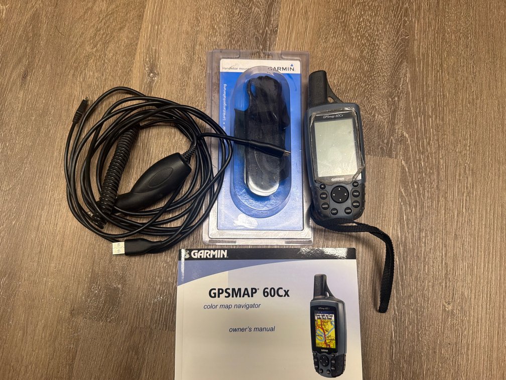 Garmin Color Map Navigator With Mount