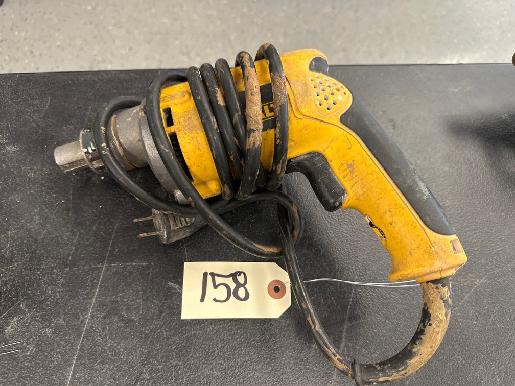 DEWALT DW272 Electric Screwgun
