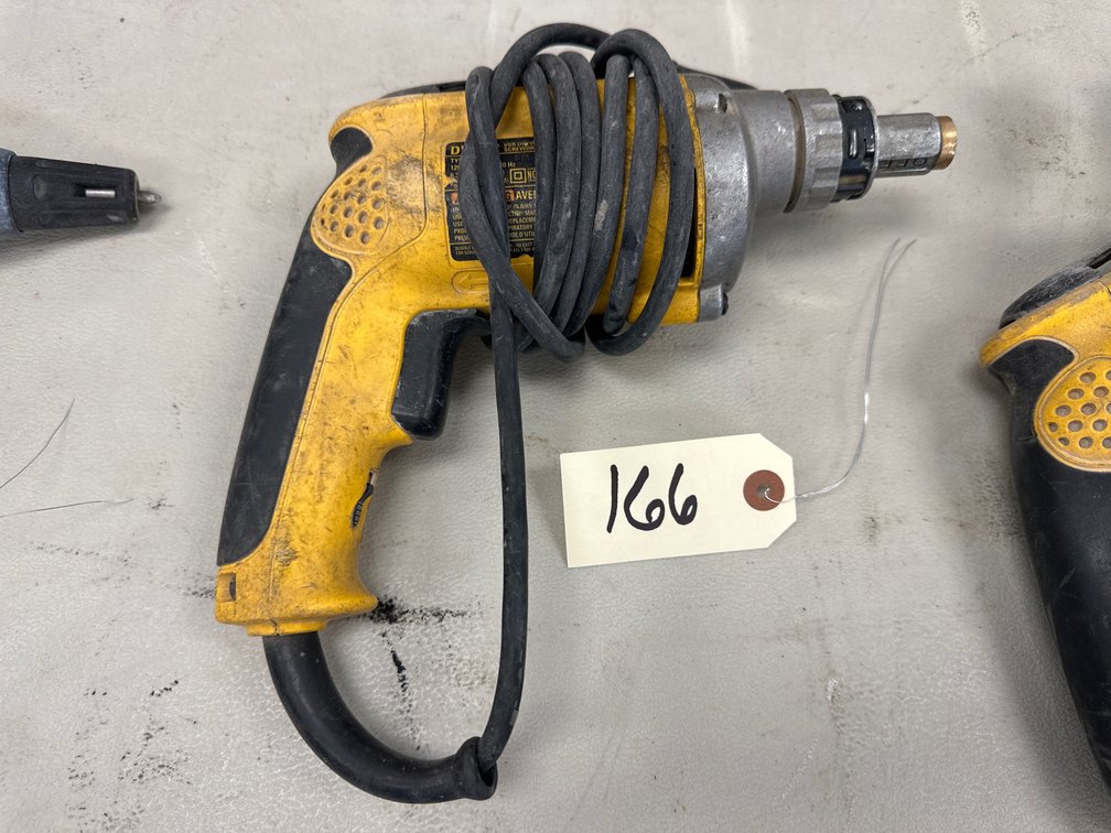 DEWALT DW272 Electric Screwgun