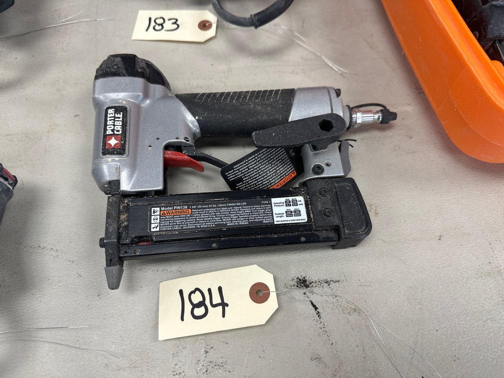 Porter-Cable PIN138 23-Gauge Pneumatic Pin Nailer