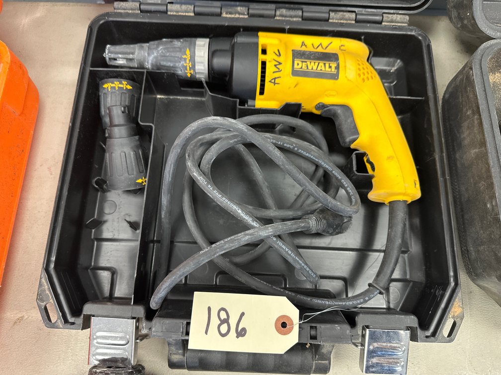 DEWALT DW266 Electric Screwgun
