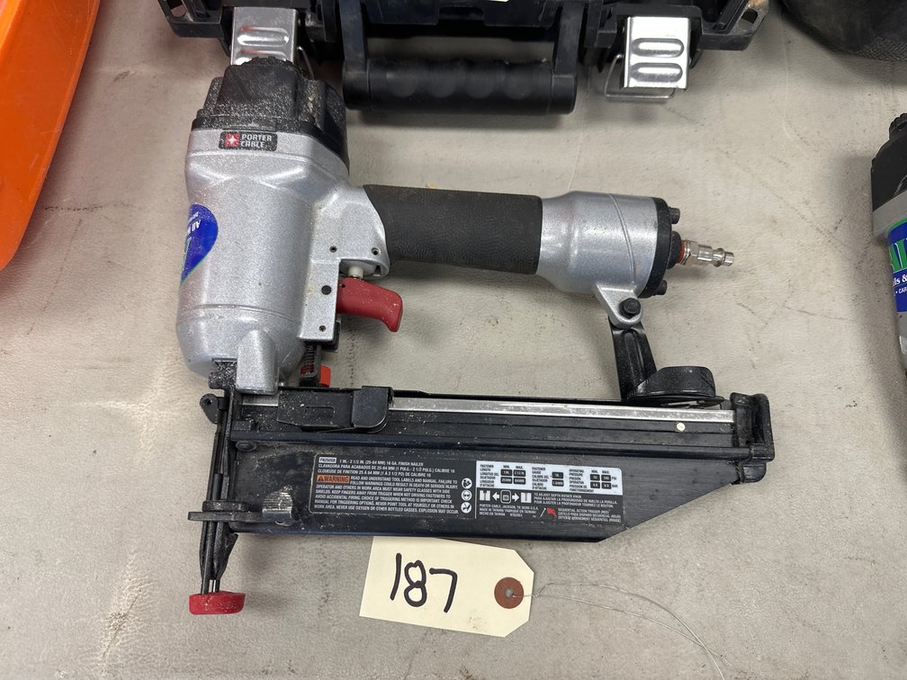 Porter-Cable 16-Gauge Pneumatic Finish Nailer