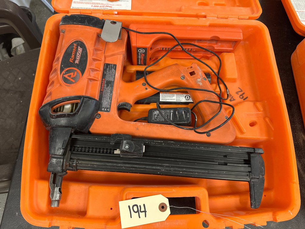 Ramset TrakFast TF1200 Gas-Powered Fastening Tool