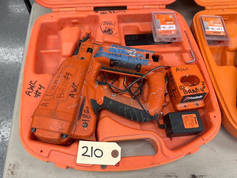 Paslode Cordless 18-Gauge Brad Nailer