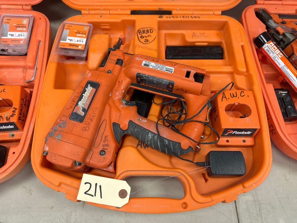 Paslode Cordless 18-Gauge Brad Nailer