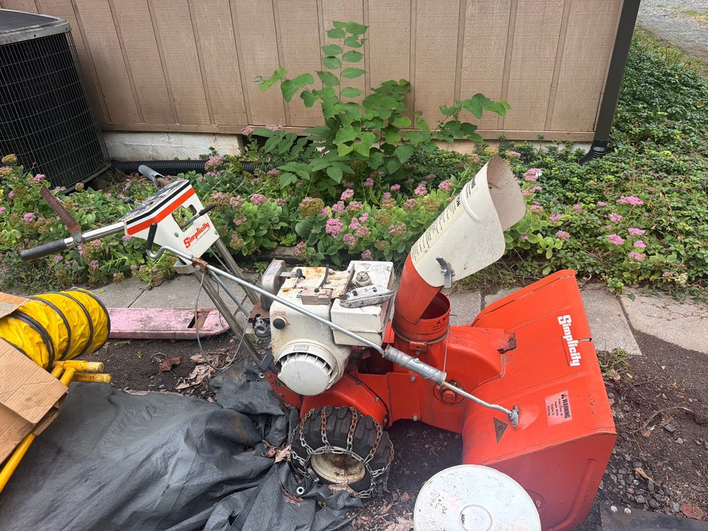 Simplicity Gas Snow Blower