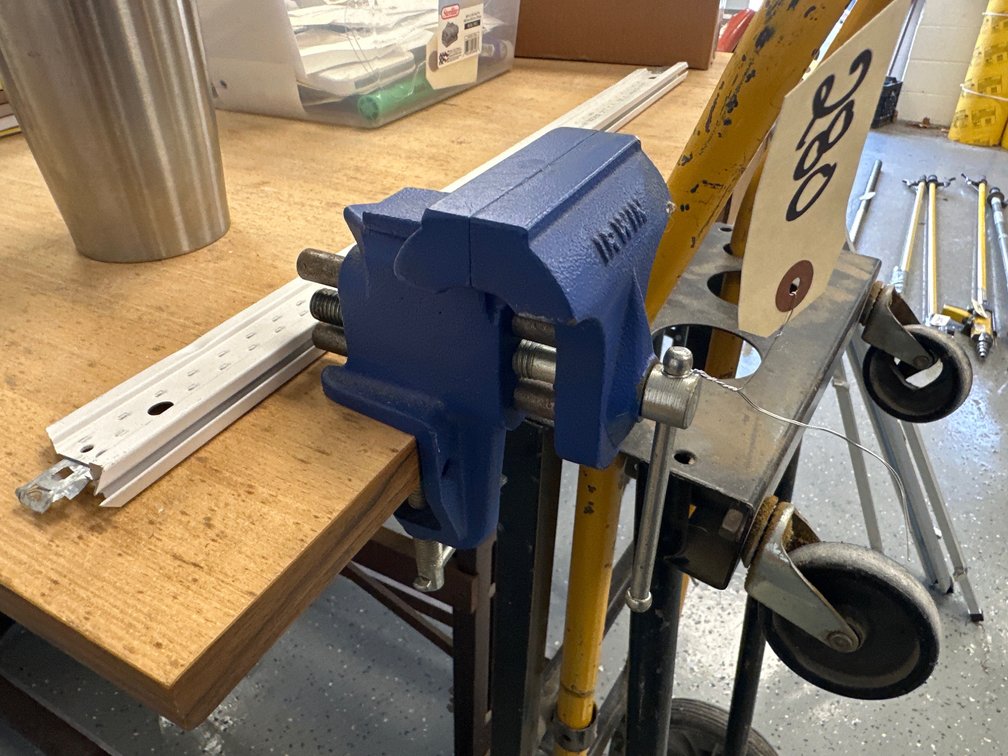 Irwin Clamp-On Table Vise