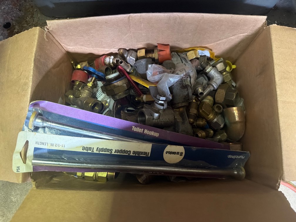 Flexible Copper Tubbing & Assorted Pipe Fittings
