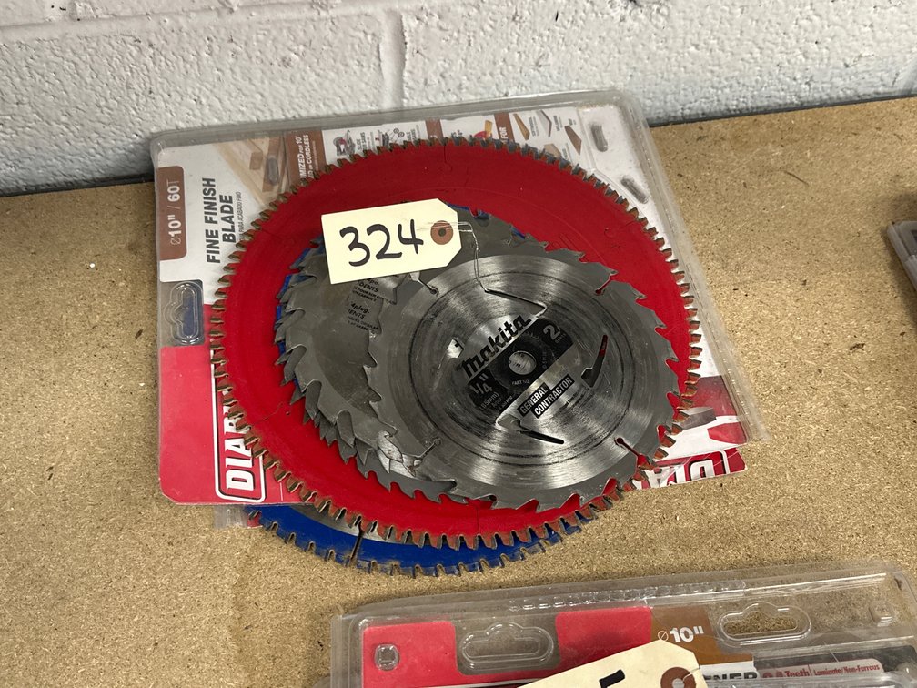 Assorted Circular Saw Blades