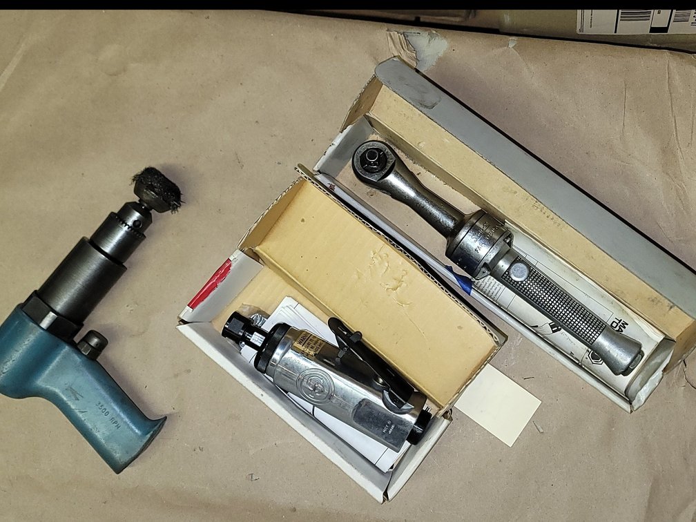 (3) Pneumatic Tools