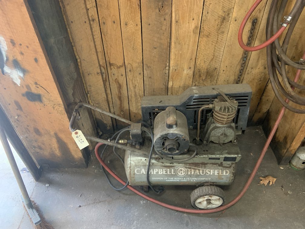 Campbell Hausfeld Air Compressor With Air Hose