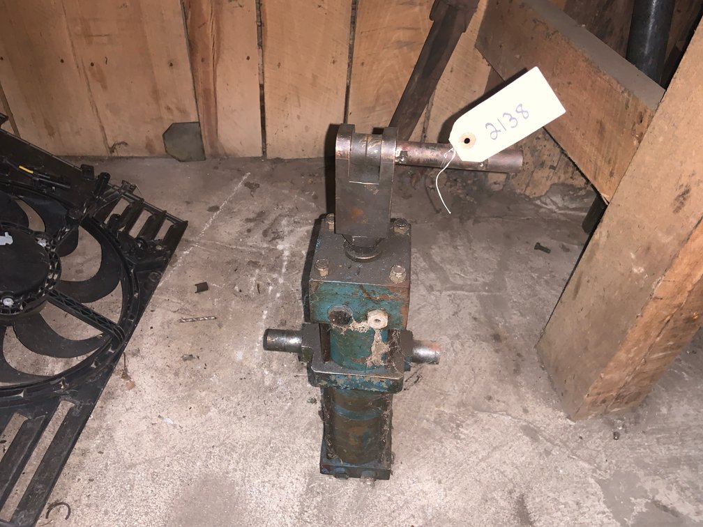 Lot 2138
