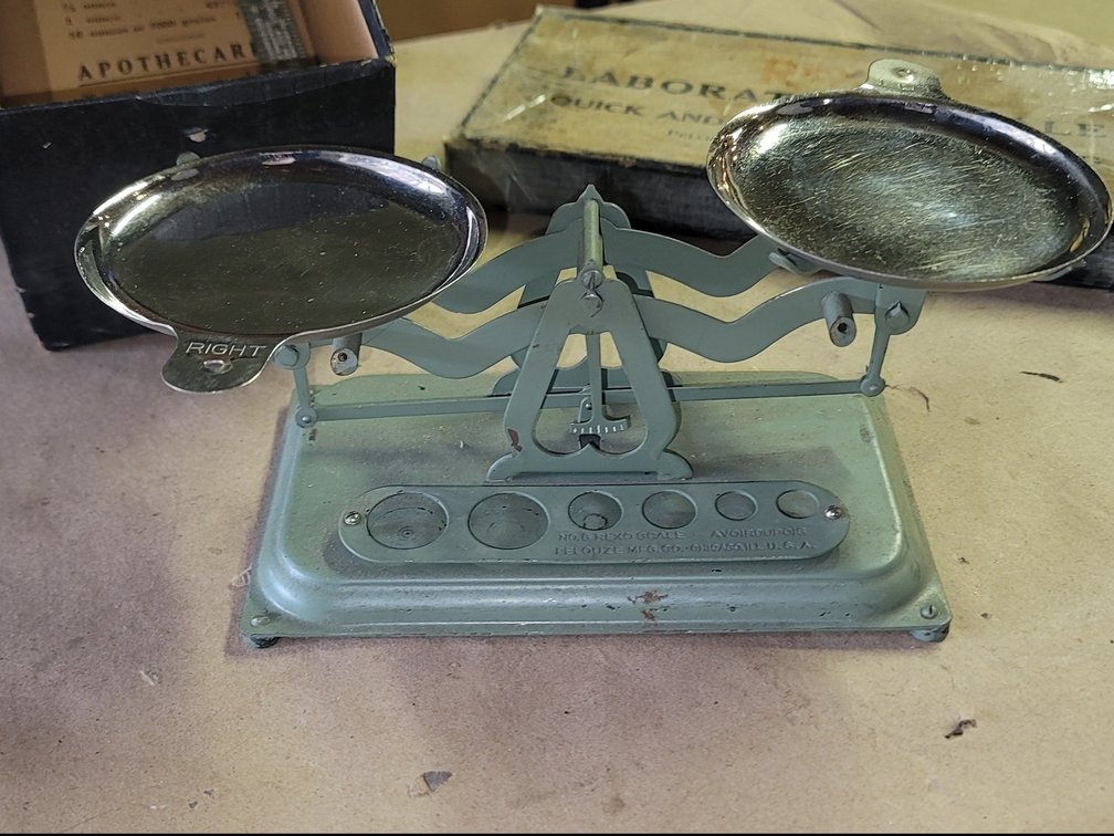 Vintage Laboratory Scale