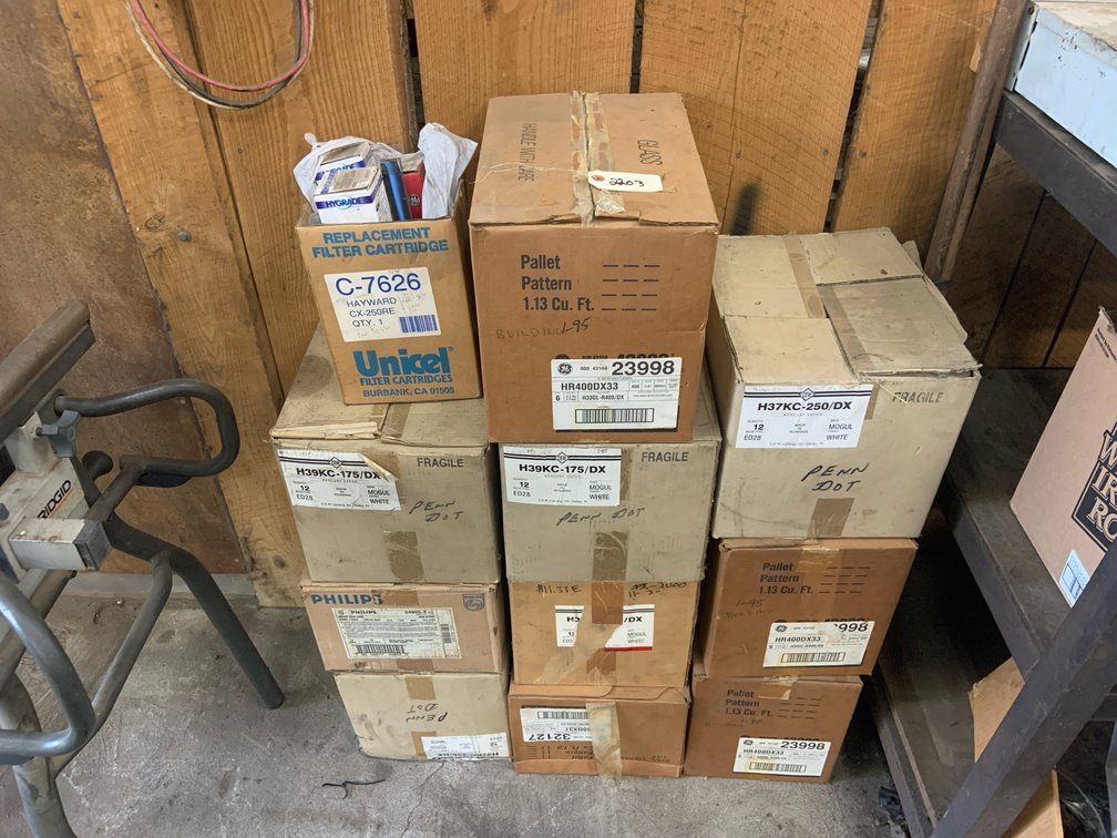 Mercury Vapor Light Bulbs