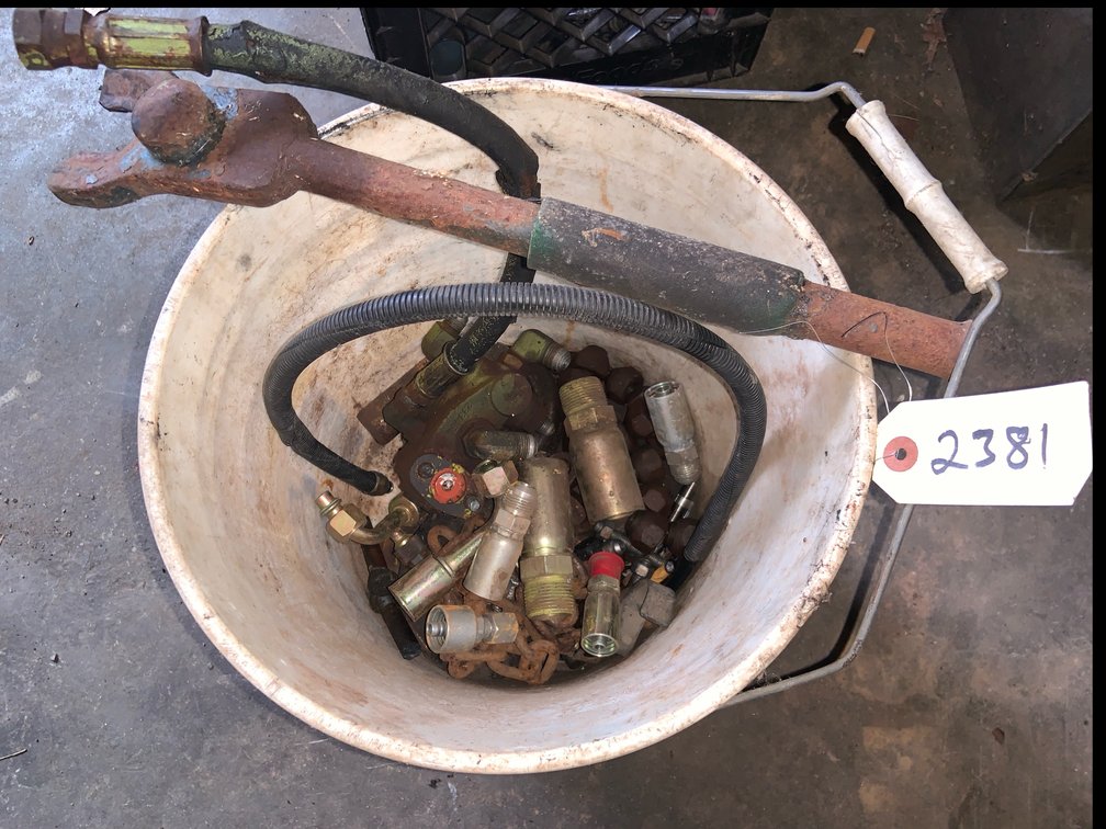 Hydraulic Fittings & Tooth Remover