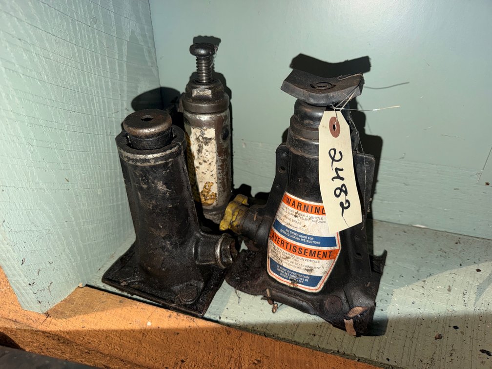 (3) Bottle Jacks