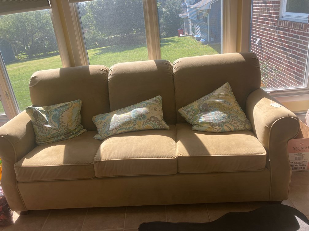 Sofa W/ Throw Pillows & (2) Matching Chairs