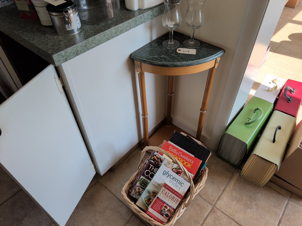 Corner Table
