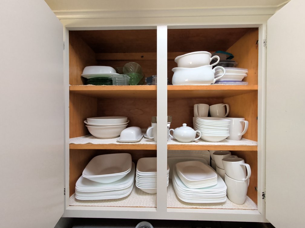 Cornell Dinnerware