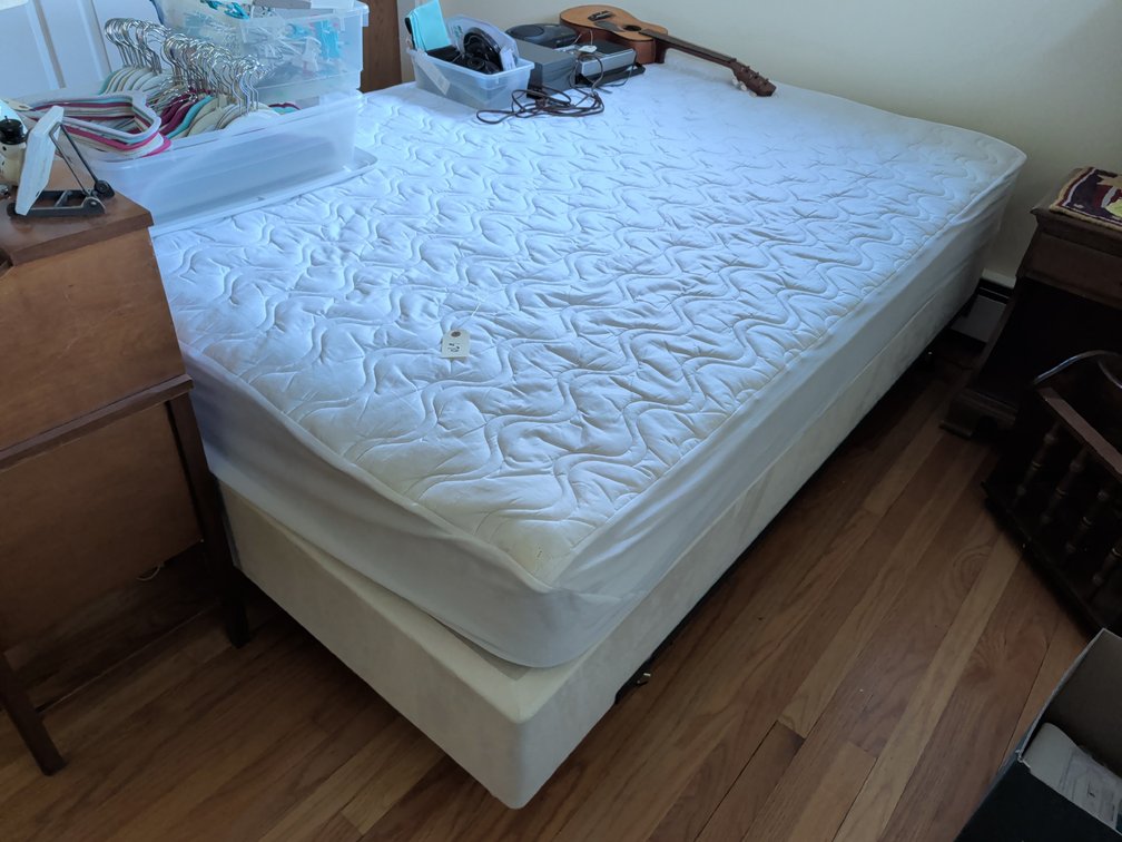 Full Size Bed