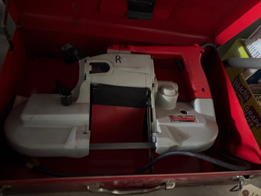 Milwaukee Heavy Duty Band Saw