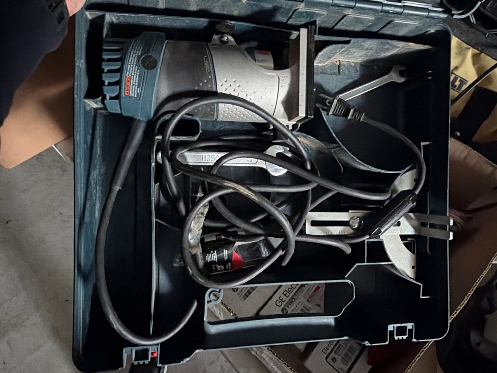 Bosch Electric Palm Router