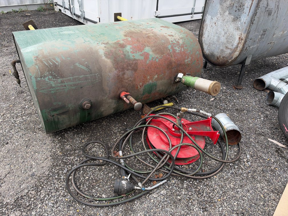 Oil Tank
