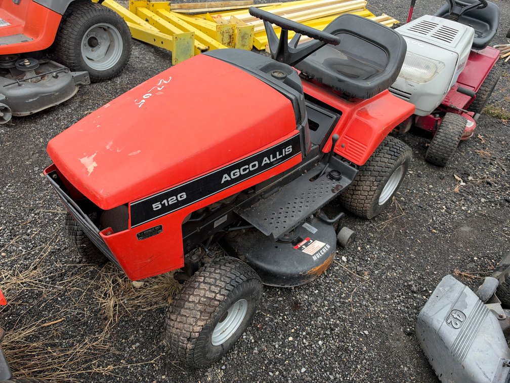 Agco Allis 512G Riding Mower