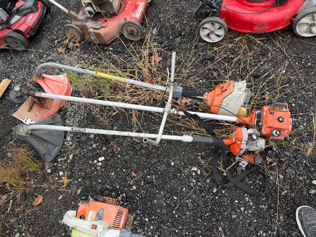 (3) Gas Weedwacker's