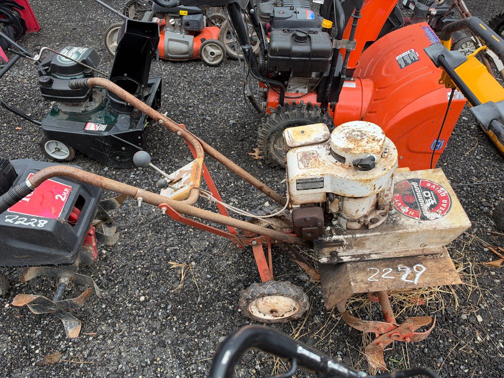 Dynamark Heavy Duty Gas Gear Drive Rototiller