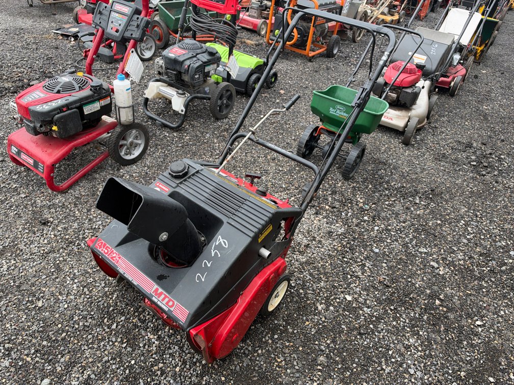 MTD Yard Machines Gas Snow Blower