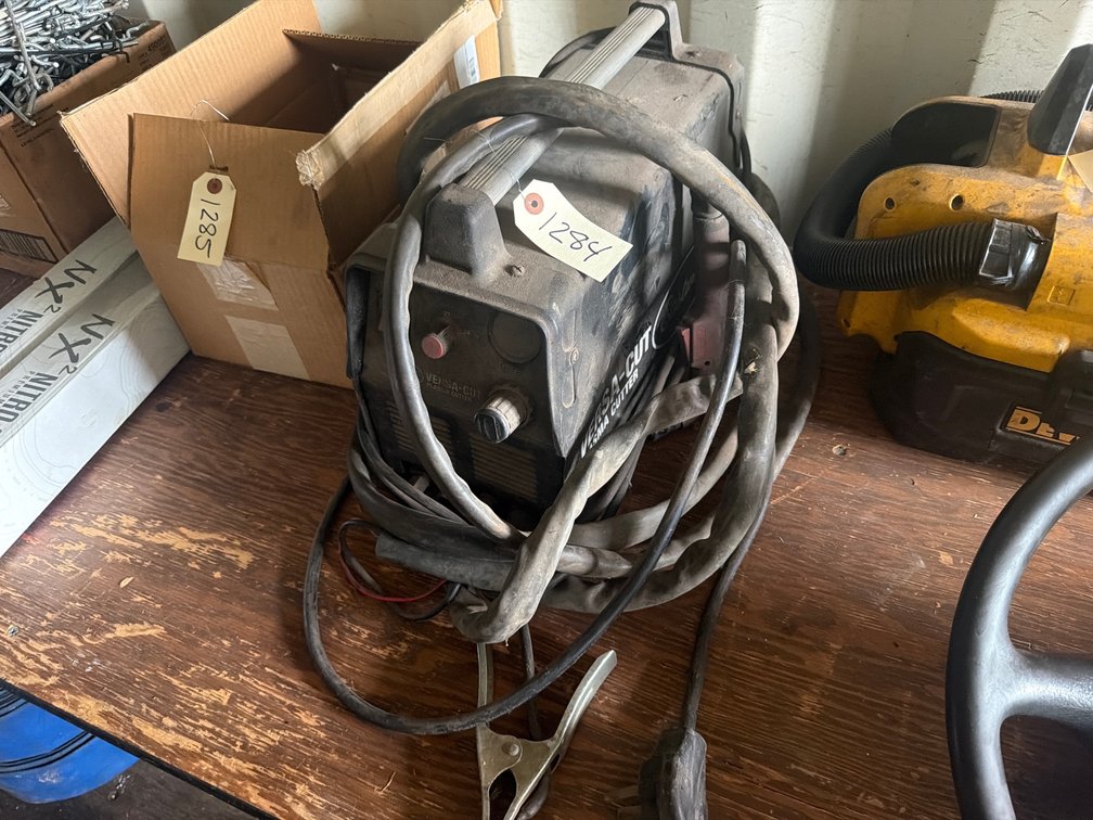 Versa-Cut Plasma Cutter