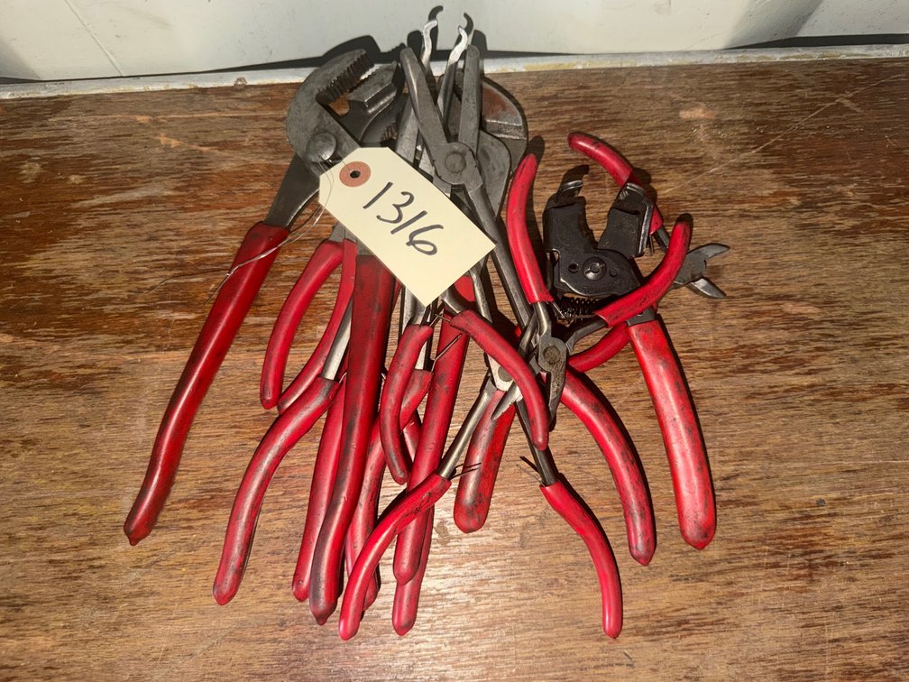 MAC Tools Pliers