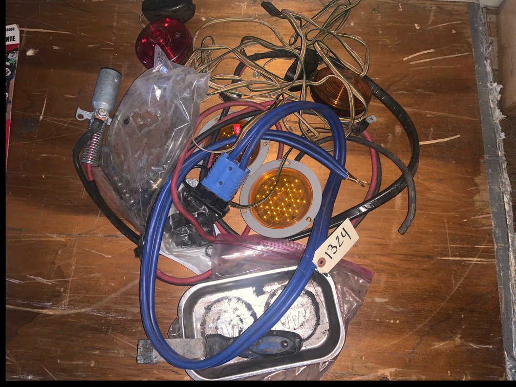 Lift Gate Power Plug, Lights, Magnetic Tray