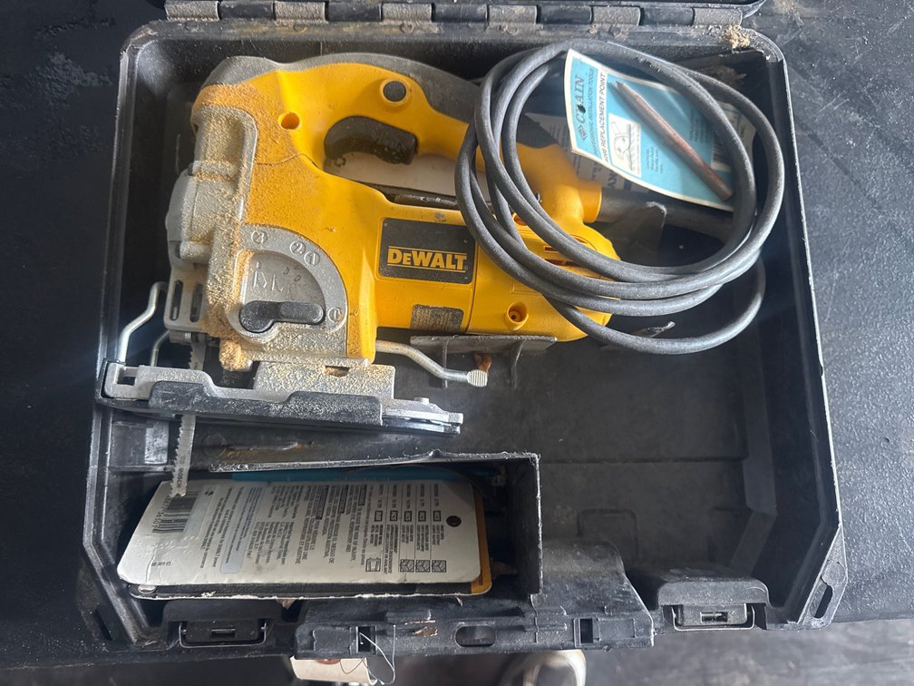 DeWalt Electric Jig-Saw