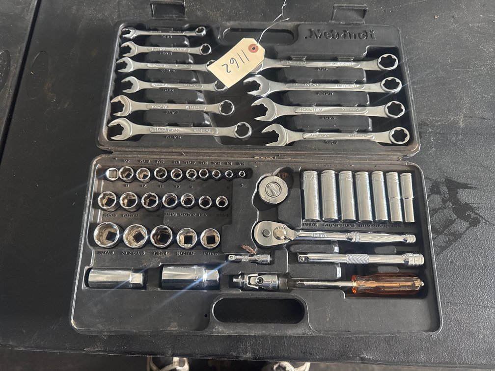 Ratchet & Wrench Set
