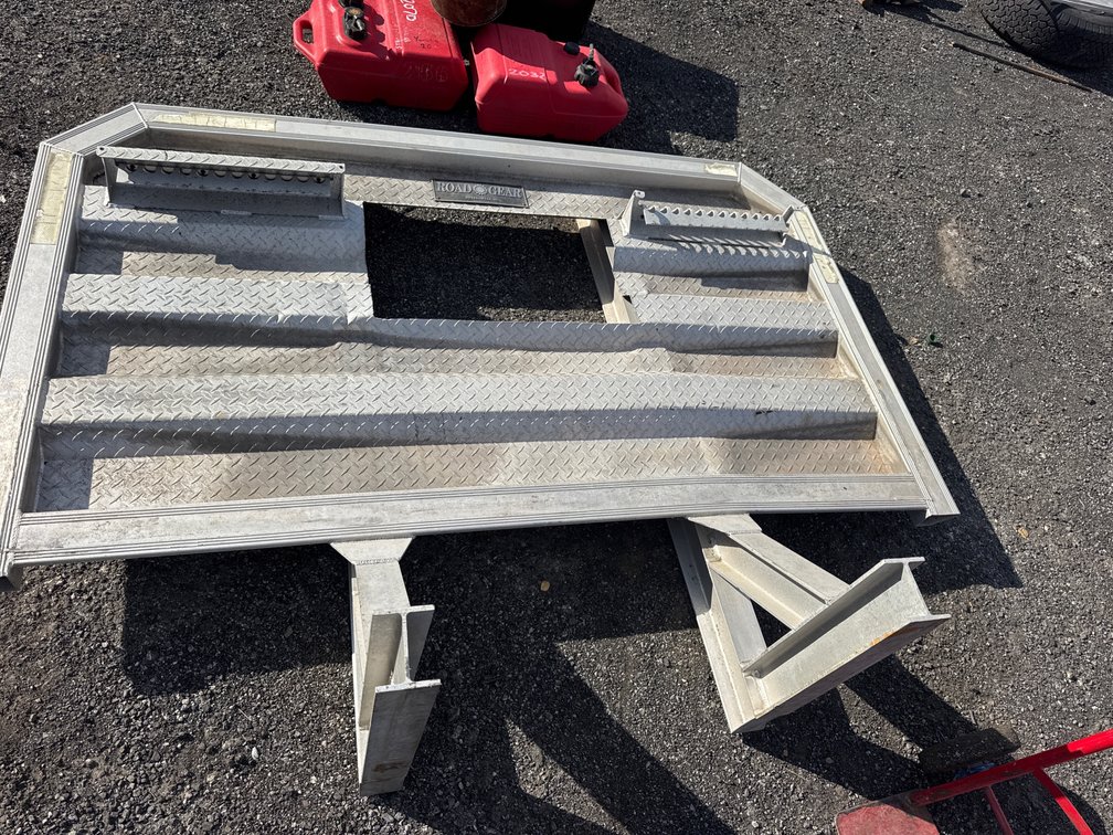 Road Gear Headache Rack