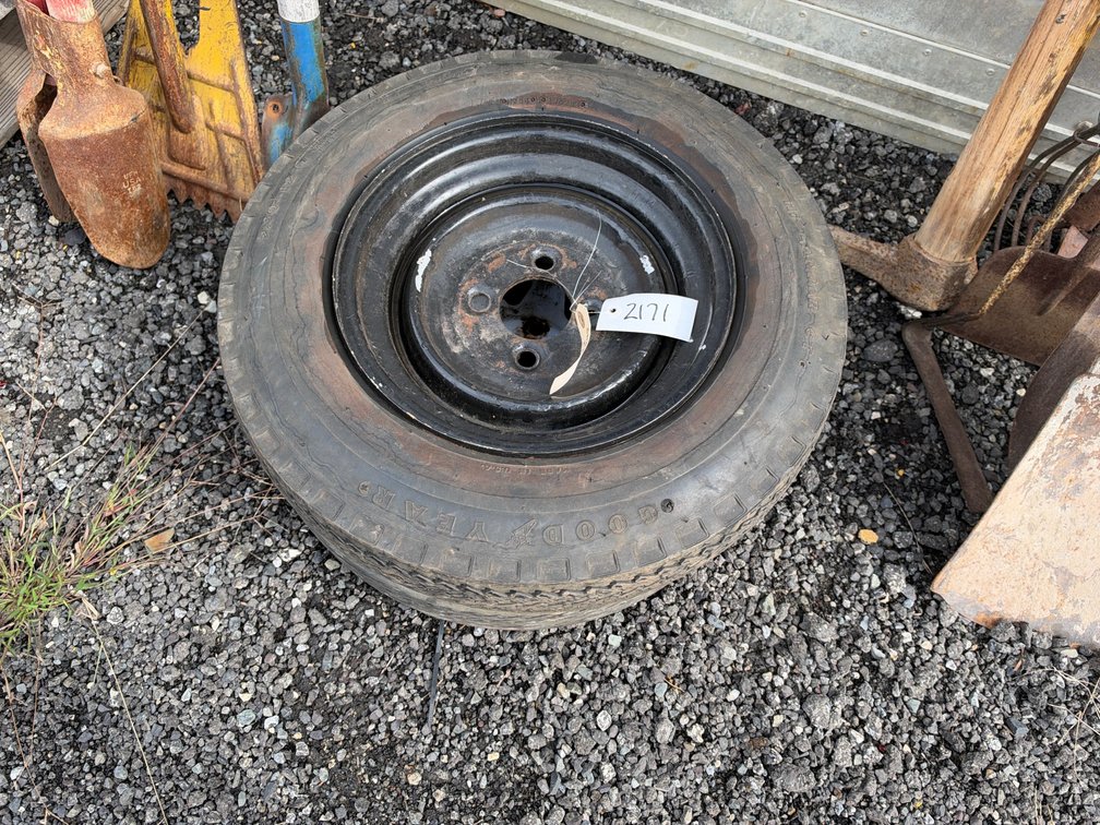 5.30-12 Tire/Rim