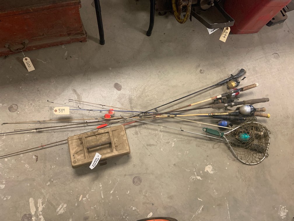 Fishing Poles With Tackle Box
