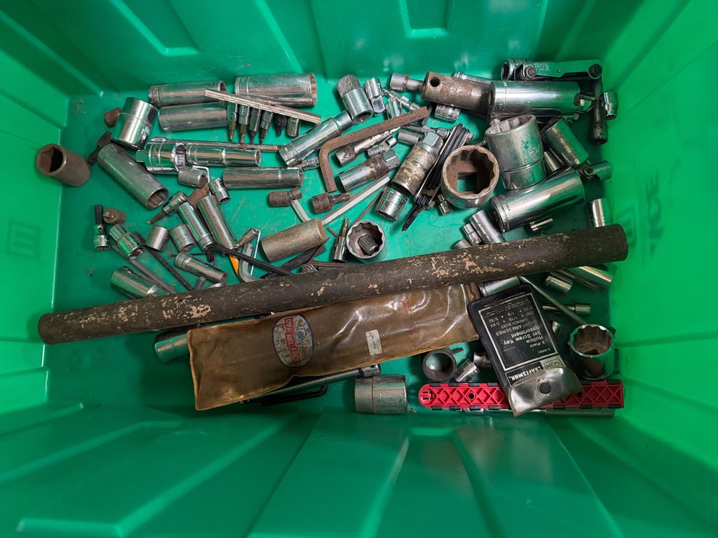 Assorted Sockets