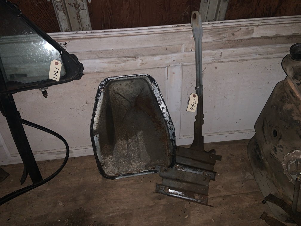 1970s Ford Fender Brackets