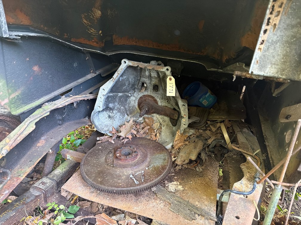 Ford Transmission Box With Fly Wheel